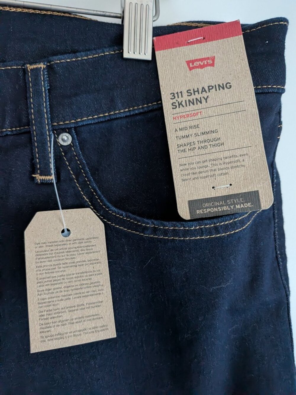 Levi's 311 Shaping Skinny jeans Size 12 Long, W31 L32, NWT - Picture 2 of 6